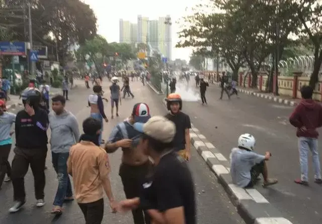 Tawuran Lagi di Manggarai, Perjalanan Kereta Terganggu