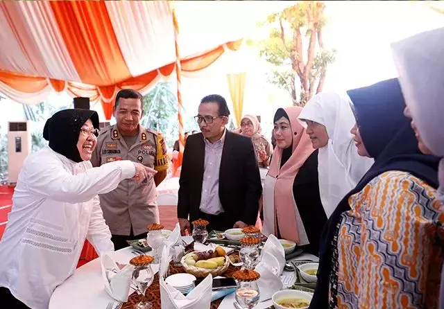 Risma ‘Ceramahi’ Anggota Dewan, DPRD Janji Lebih Cerewet kepada Pemkot