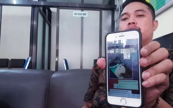 Curi HP, Pelaku "Teror" Keluarga Korban, Video Call Tunjukkan Kemaluan