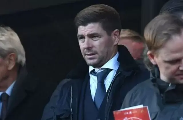 Steven Gerrard Diincar Presiden Baru Besiktas