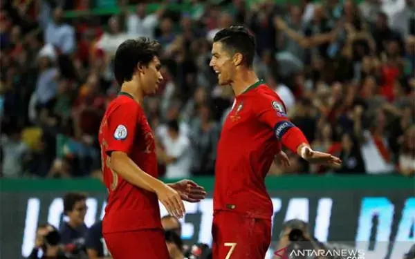 Gol Indah Cristiano Ronaldo saat Portugal Pukul Luksemburg