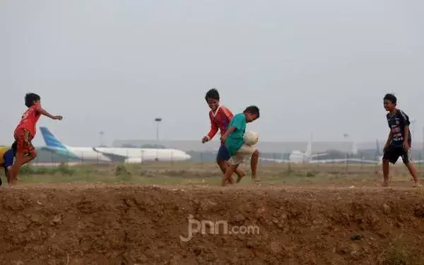 Kapan Waktu yang Tepat Mengenalkan Olahraga pada Anak?