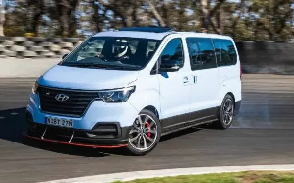 Di Luar Dugaan, Hyundai Sulap Mobil Van Mahir Ngepot