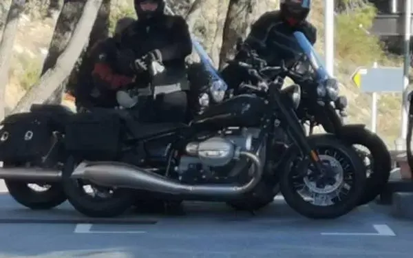 Moge BMW R18 Pengin Berbagi Kue dengan Harley Davidson dan Indian