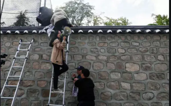 19 Mahasiswa Serbu Rumah Kedubes Amerika, Usir Dubes AS