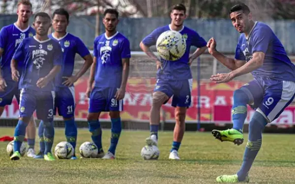 Bhayangkara FC vs Persib Bandung: Lanjutkan Kemenangan