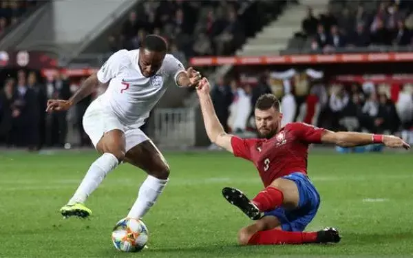 Bersinar di Frankfurt, Luka Jovic Payah di Real, Tersingkir dari Serbia
