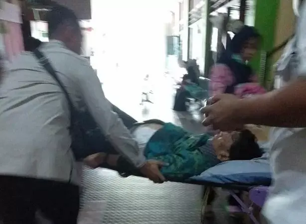 Ngabalin: Wiranto Mengalami Luka Tusuk di Bagian Perut