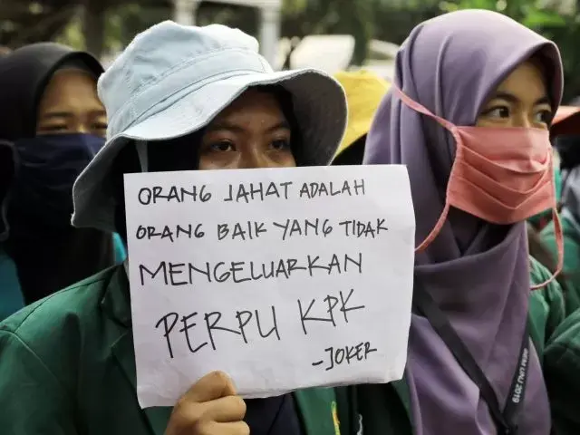 BEM SI Kecewa Jokowi Tak Respons Keinginan Publik Terbitkan Perppu KPK