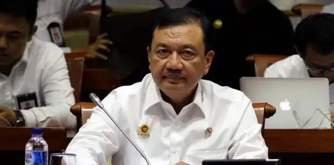 Operasi Senyap Menggulingkan Budi Gunawan Akan Dilaporkan Kepada Jokowi