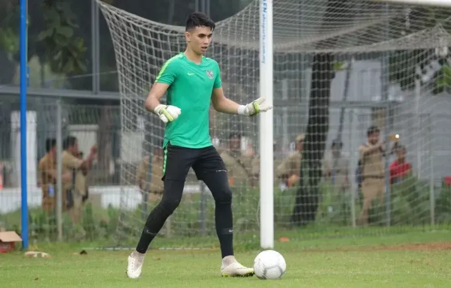 Nadeo Argawinata Dapat Pujian Berhasil Clean Sheet Lawan Thailand dan Singapura