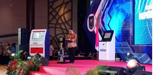 Kemendagri Luncurkan Mesin ADM Dukcapil, Warga Bisa Cetak e-KTP Dan Indentitas lainnya Secara Mandiri