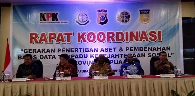 1,5 Juta Penerima Bansos Invalid, KPK Evaluasi Bersama Petinggi Papua