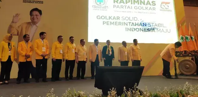 Batal Aklamasi Munculkan 4 Caketum Golkar