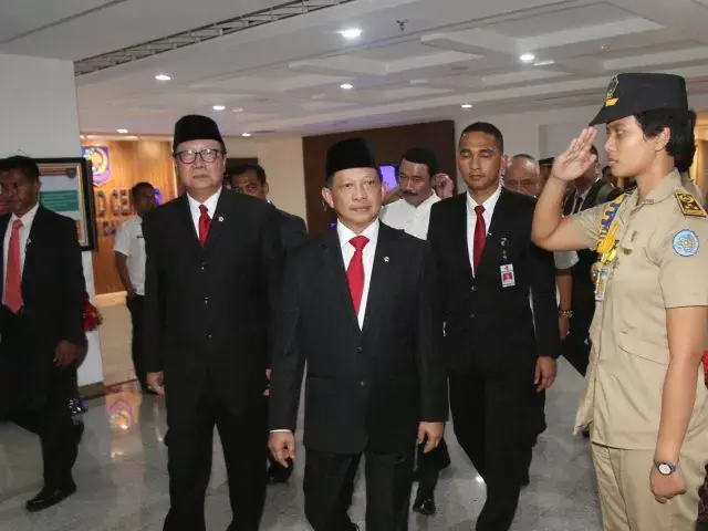 Peringatan Keras Mendagri Tito Buat Ormas yang Minta Jatah di Bekasi