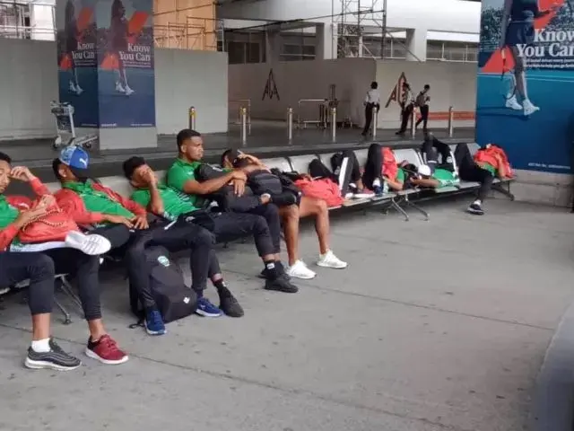 Tim Timor Leste Keleleran di Bandara, Pemain Kamboja Tidur di Karpet