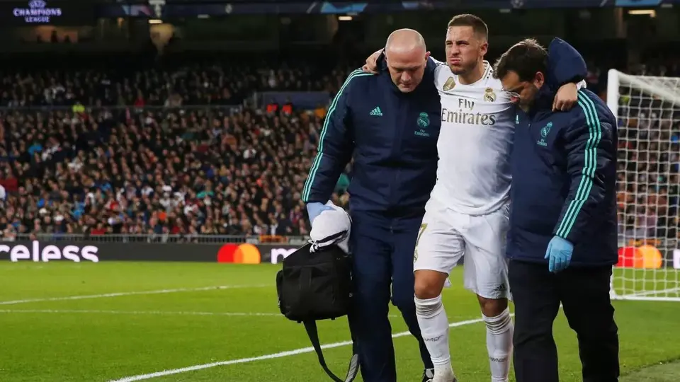 Duel Real Madrid Vs PSG, Hazard Cedera