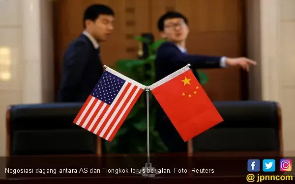 Batalkan Bea Masuk USD 160 Miliar, Perang Dagang AS-Tiongkok Mereda