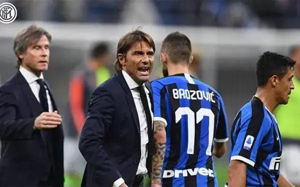 Conte Minta Pemain Inter Milan Pilih Posisi di Bawah saat Bercinta dengan Istri