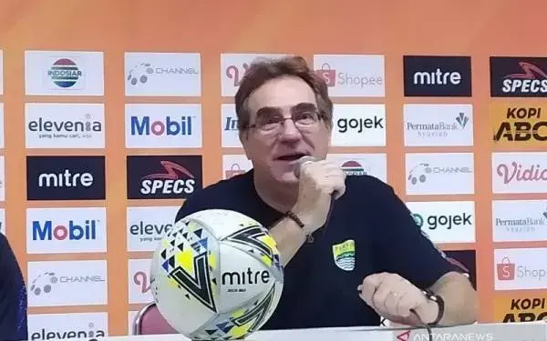 Persib Bandung Turun Klasemen Liga 1