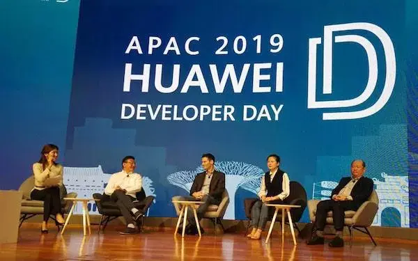 UC dan Huawei HMS Berkomitmen Berdayakan Ekosistem Digital
