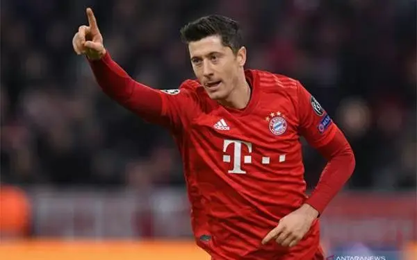 Liga Champions: Bayern Muenchen Lolos 16 Besar