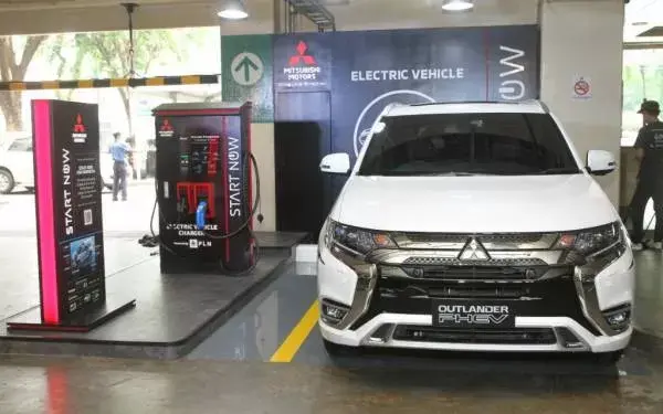 Berikut 16 Lokasi Pengecasan Mobil Listrik Mitsubishi, Gratis!