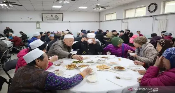 Muslim Tiongkok Rayakan Maulid Nabi di Masjid Berusia Dua Abad