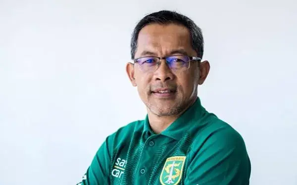 Jadwal Ketat, Aji Santoso Punya Cara Untuk Latihan