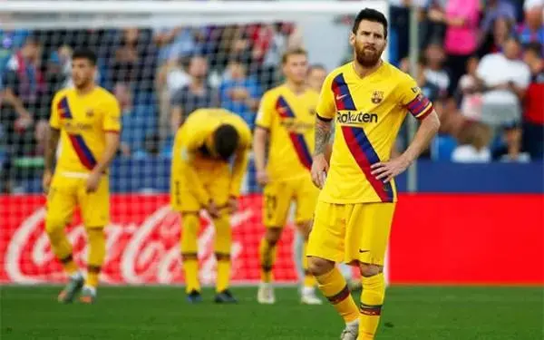 Barcelona Tumbang di Kandang Levante