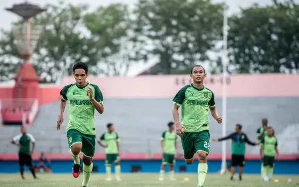 Persipura vs Persebaya: Kesempatan Emas Penggawa Muda