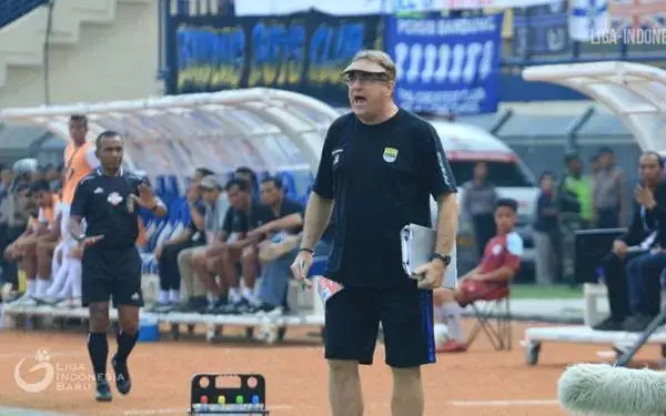 Persib Imbang Kontra Barito Putera, Pelatih Persib Bandung Soroti Lini Depan