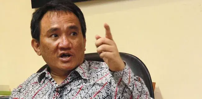 Andi Arief: Ratusan Kader Demokrat Ke Bandara Kualanamu Sambut Pak Moeldoko Dan Memintanya Pulang Ke Jakarta