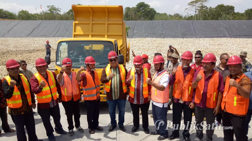 Bupati Muna Resmikan TPAS Sidodadi