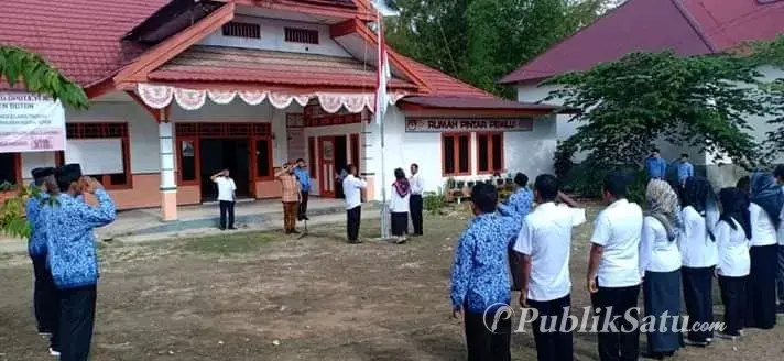 KPU Buton Peringati Hari Ibu ke-91