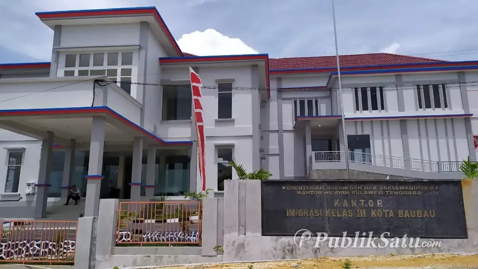 Rawan Kecelakaan, Kepala Kantor Imigrasi Usul Pengaspalan Jalan ke Pemkot Baubau