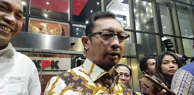 Buru-Buru Pergi, Wagub Maluku Ngaku Sudah Dicecar KPK Soal Proyek Jalan