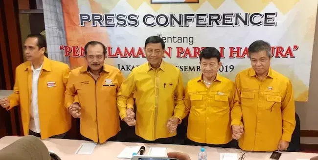 Wiranto: Munas Hanura Aneh!