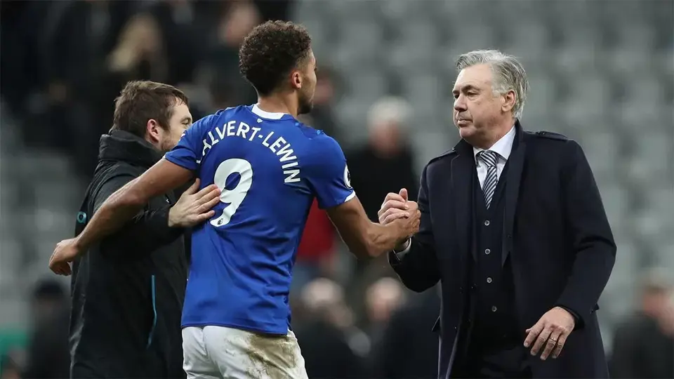 Don Carlo Bocorkan Rahasia Everton
