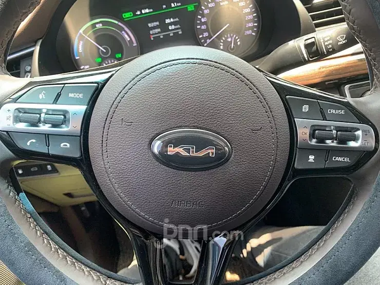Kia Punya Logo Baru?