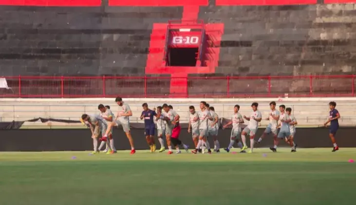 Semen Padang, Badak Lampung FC, dan Kalteng Putra Degradasi
