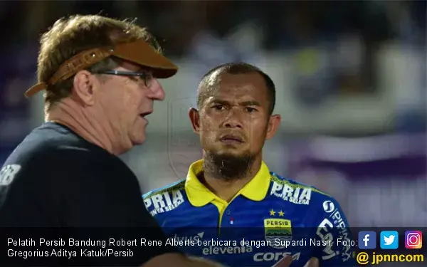 Kapten Persib Bandung Supardi Nasir Sedang Berduka