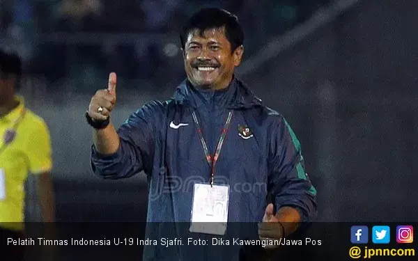 Dikabarkan Bakal Melatih Timnas Putri, Indra Sjafri Malah Tertawa Lepas