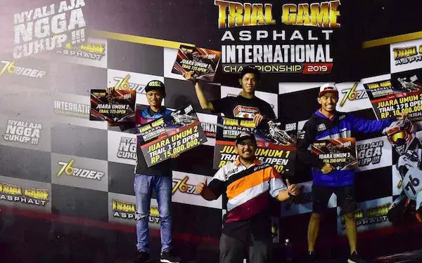 Tiga Rider asal Prancis Sukses Naik Podium Pertama di Kelas FFA 450