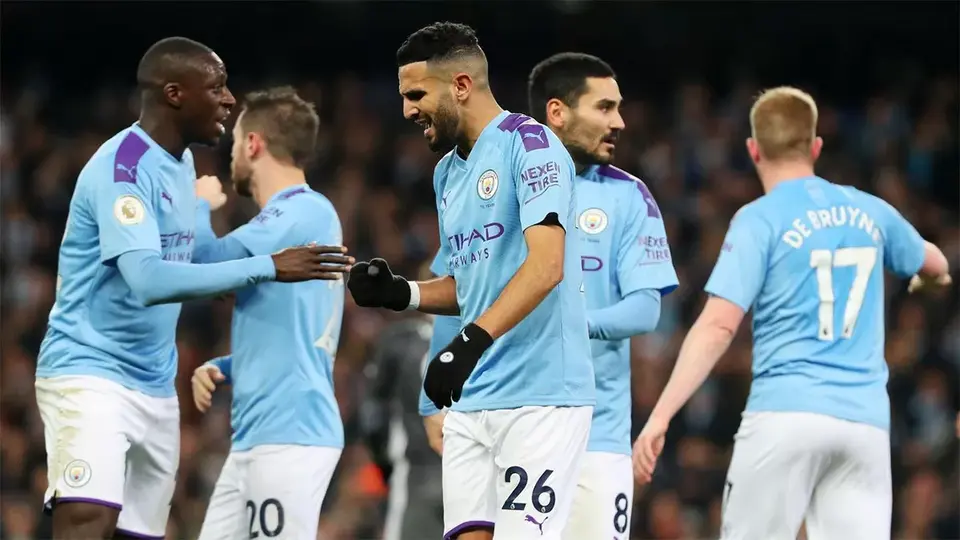 Menang Comeback, Manchester City Hanya Selisih Satu Poin dari Leicester