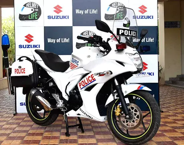 Polisi India Borong 10 Unit Suzuki Gixxer 250 SF