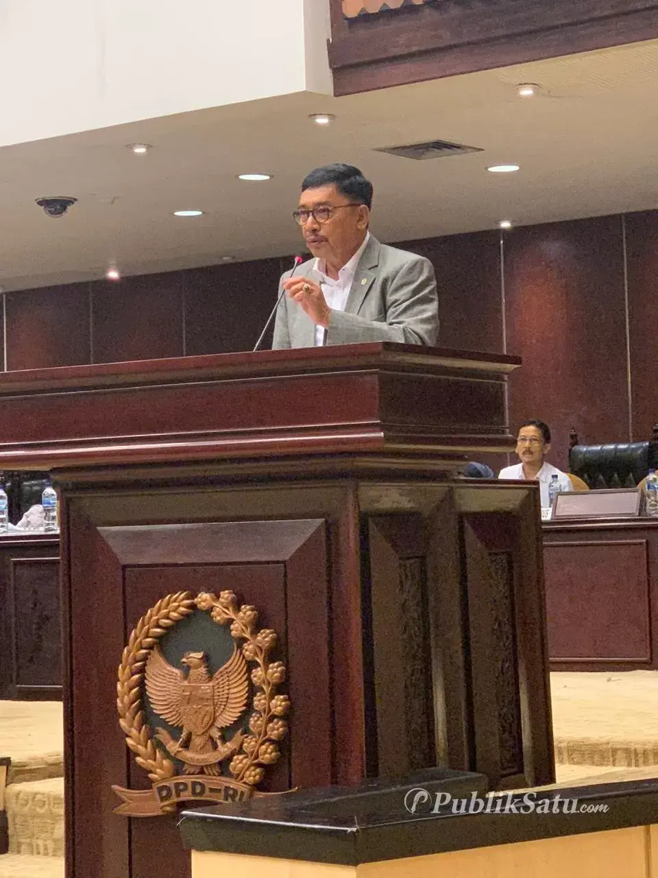 Paripurna DPD RI, Amirul Minta Kepton Mekar