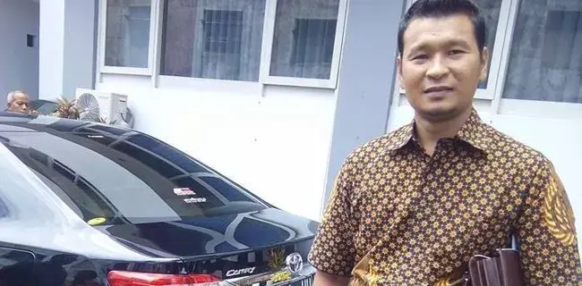 Laksamana Buka Perbedaan Menteri Jempolan Dengan Menteri 'Asbun'