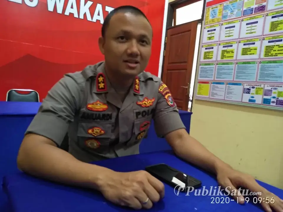 Polres Wakatobi Grebek Dua Pabrik Miras Tradisional