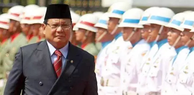 Prabowo Tanggapi Santai Desakan Agar Jokowi Memecatnya